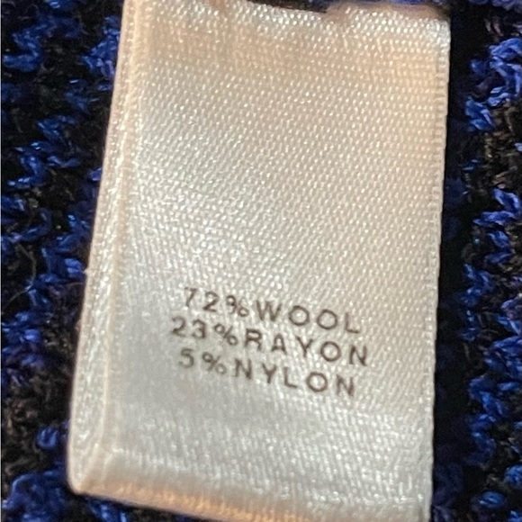 St. John Royal Blue Knit Ensemble - Picture 5 of 6